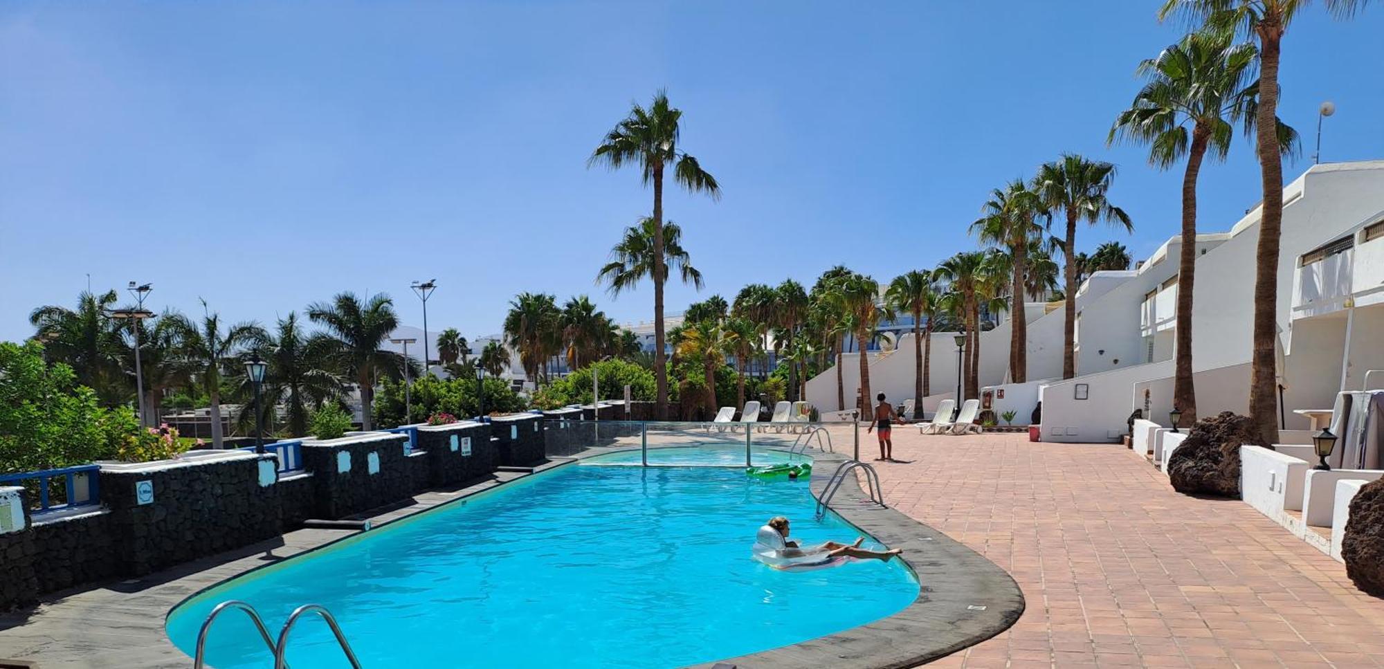 شقة Club Del Mar Duplex بويرتو ذيل كارمين المظهر الخارجي الصورة